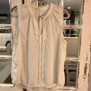 Bella Dahl women’s large white cotton sleeveless blouse with raw edge